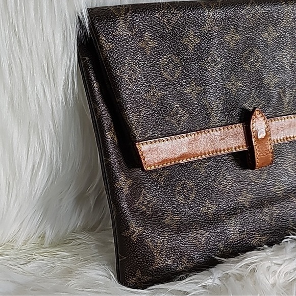 LV VINTAGE DOCUMENT POUCH - Picture 3 of 9